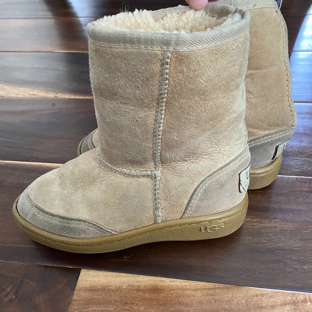Authentic UGG Australia Kid’s Boots